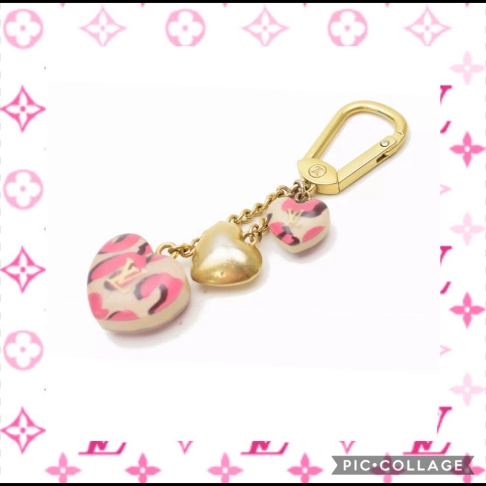 Authentic LV Heart key chain